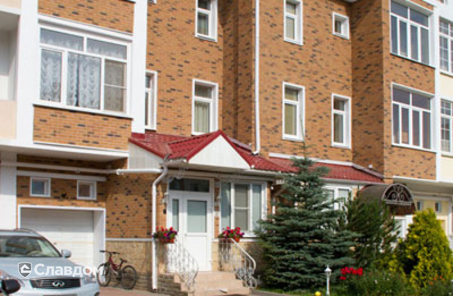 Жилой дом с облицовкой фасадной плиткой Feldhaus Klinker 268 nolani viva rustico