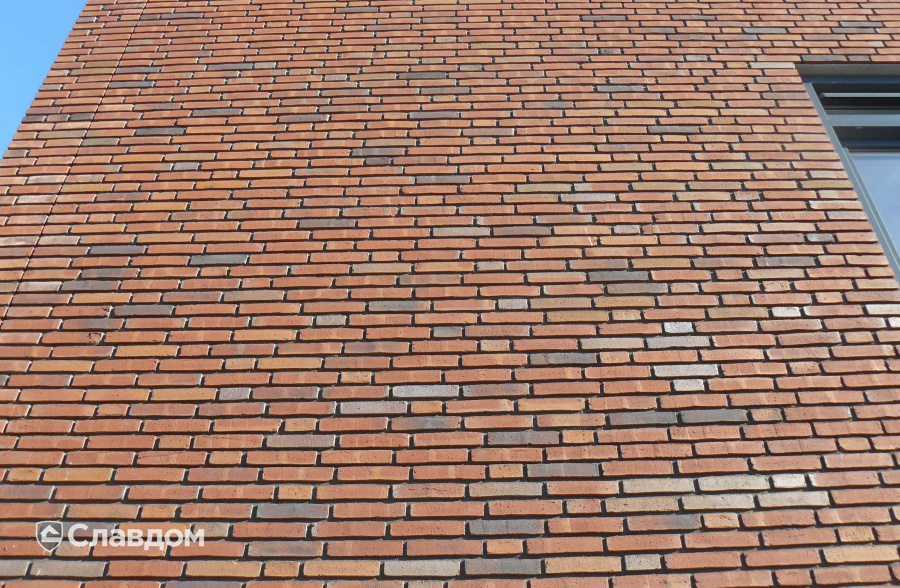 Апартаменты Amundsenstraat Valkenswaard с облицовкой кирпичом ENGELS TIGHEL BRIK Ferro