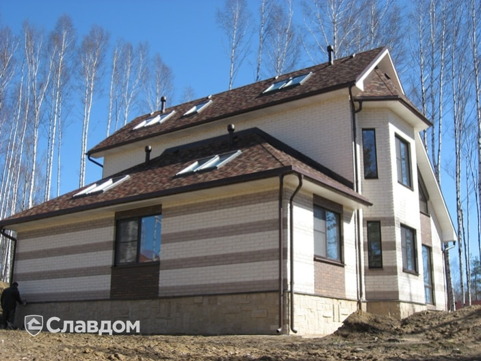 Частный дом с облицовкой кирпичом Terca Pellava ретро