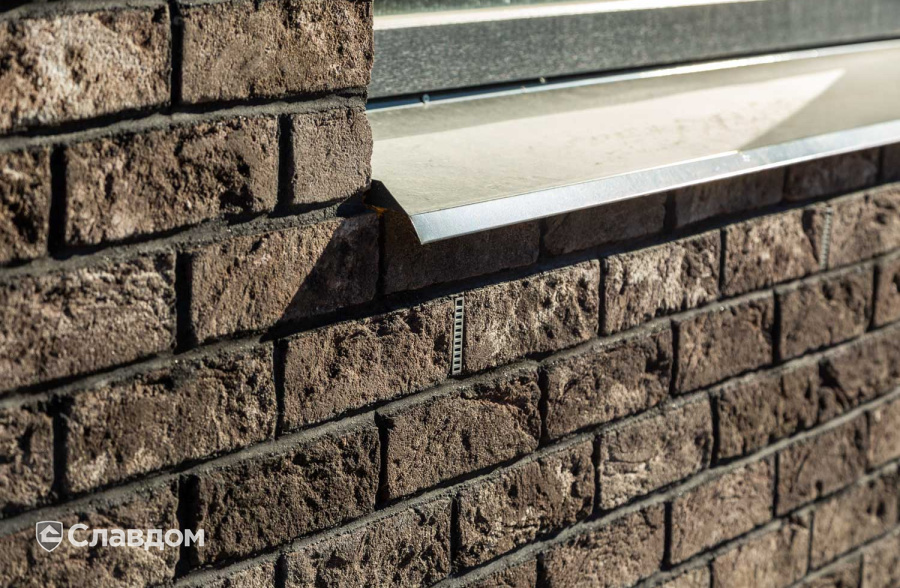 Частный дом с облицовкой из кирпича Тандем Данилово