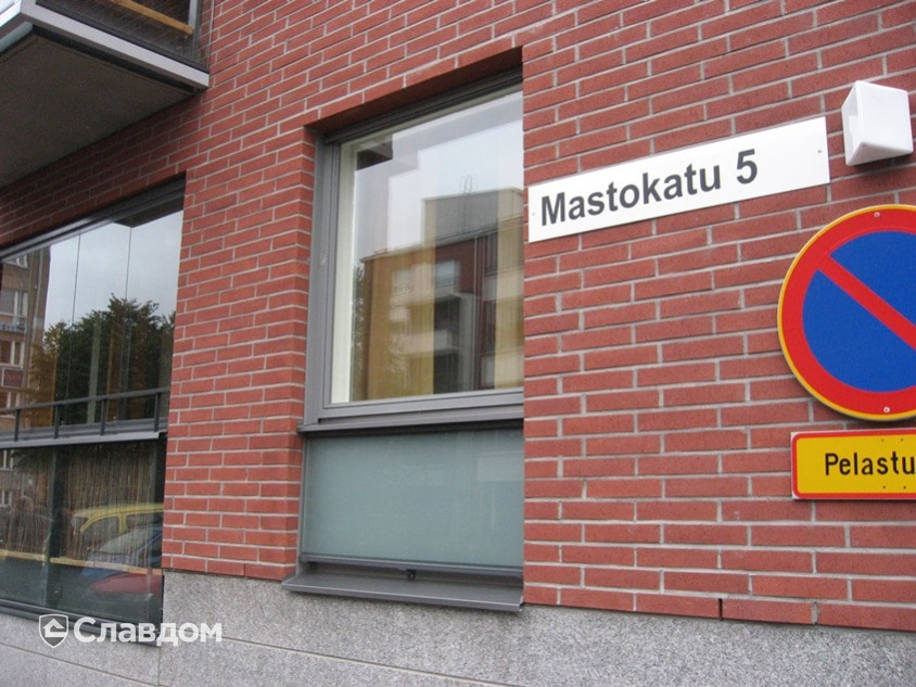 Малоэтажный жилой дом с облицовкой кирпичом Terca Iltarusko каре