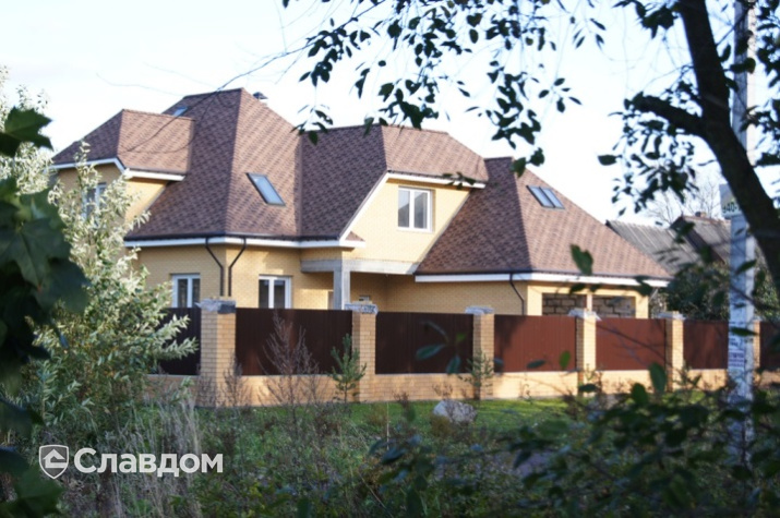 Облицовка дома кирпичом Terca Safari шероховатый