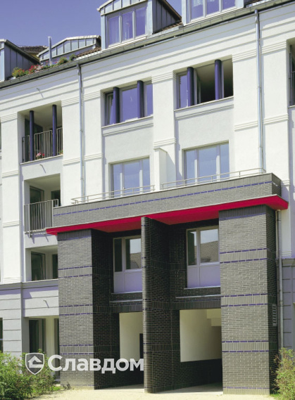 Малоэтажный жилой дом с облицовкой кирпичом Roben Faro Grau nuanciert