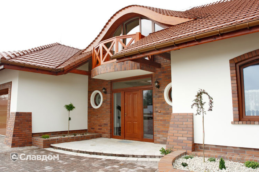 Частный дом с применением облицовочного кирпича LHL CLASSIC 03-01-15-0100-1