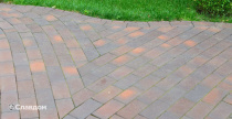 Сад с применением брусчатки Vandersanden Calau 52