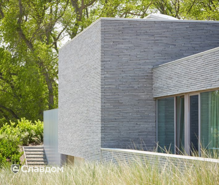 Частный дом в Остдуинкерке с облицовкой кирпичом Terca Polaris Wasserstrich Spezial Grijs