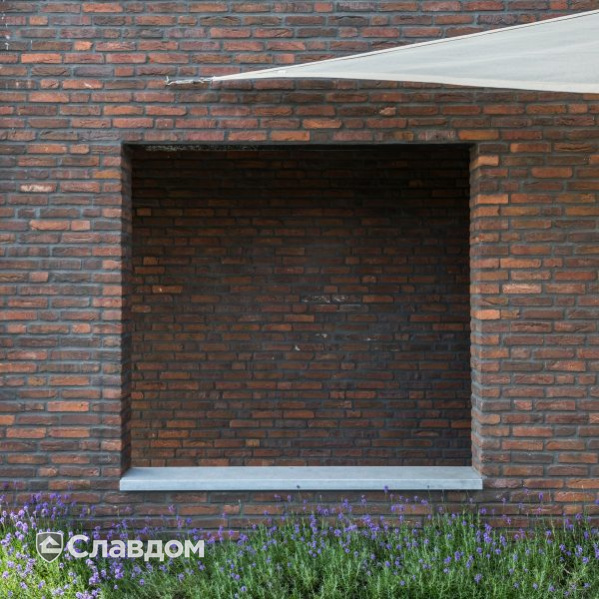 Частный дом в д.Морховен с облицовкой кирпичом Terca Veldbrand Antiek