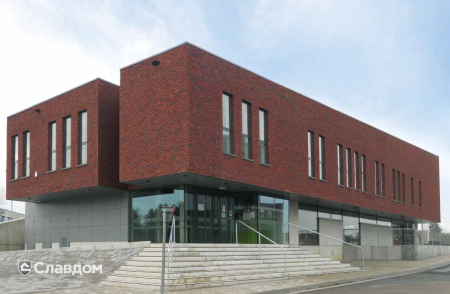 Частный дом с облицовкой кирпичом Nelissen Veneto