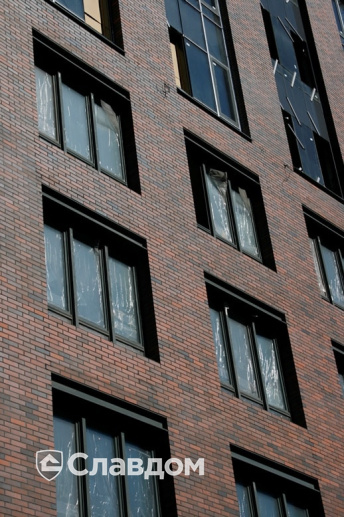 Жилой комплекс "Четыре горизонта" с облицовкой кирпичом Terca Red Flame гладкий