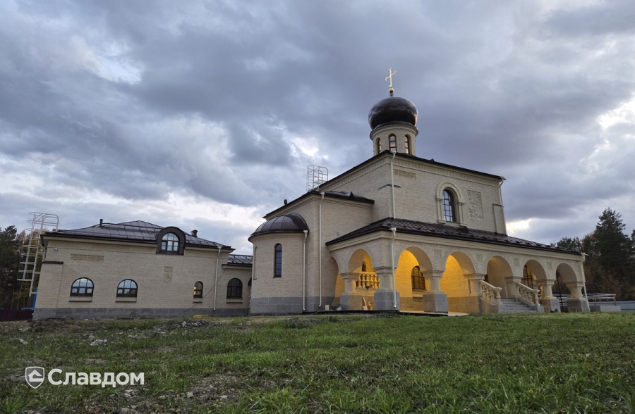 Храм Николая Чудотворца в городе Нерюнгри