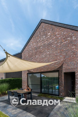 Частный дом в д.Морховен с облицовкой кирпичом Terca Veldbrand Antiek