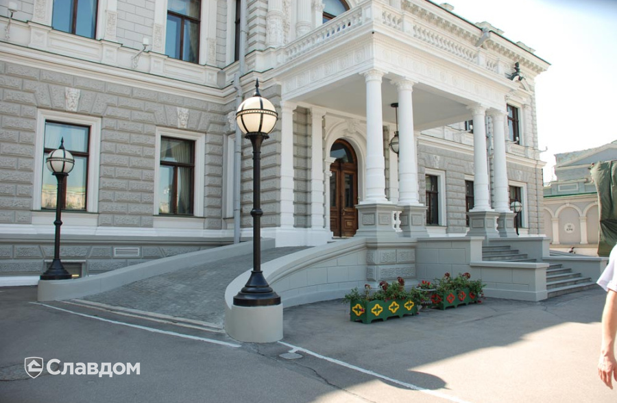 Резеденция Великобритании в Москве с применением фасадных продуктов STO