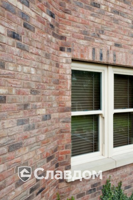 Частный дом с облицовкой кирпичом Terca Kempley Antique