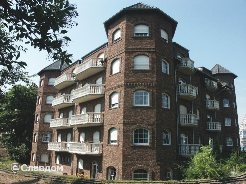 Малоэтажный жилой комплекс с облицовкой кирпичом Terca Veldbrand Exterieur