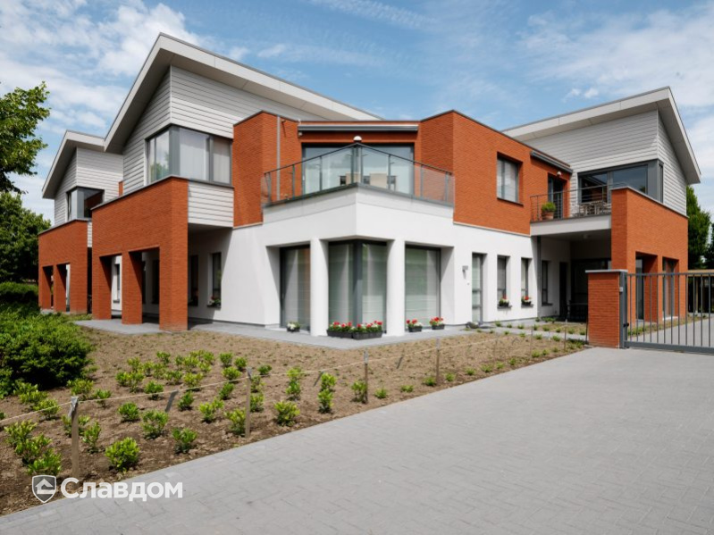 Частный дом в Кастерли с облицовкой кирпичом Terca Tinto