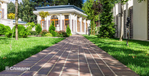 Обустройство придомовой территории коттеджа в Московской области