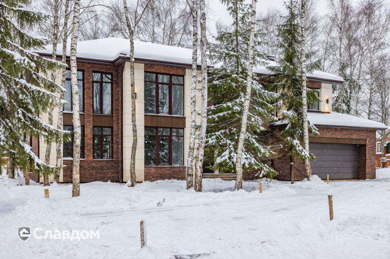Частный дом с облицовкой кирпичом Baksteen Леуварден