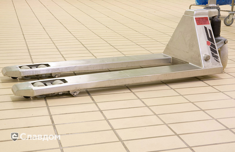 Завод с напольной промышленной плиткой Stroeher Stalotec 120 beige