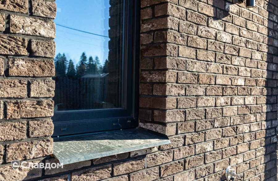 Частный дом с облицовкой из кирпича Тандем Данилово