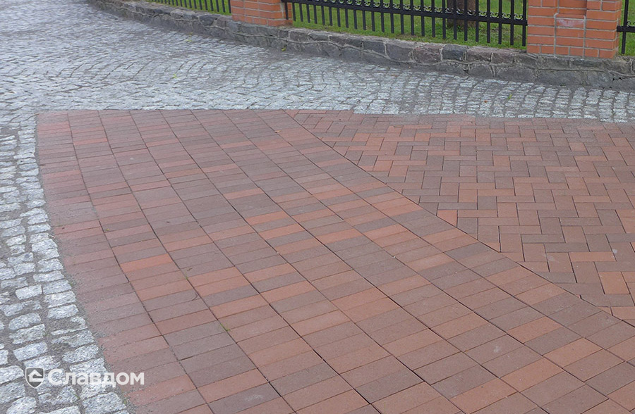Площадь в г.Кайшядорис с применением брусчатки Penter Baltic Klinker Pavers Nuance