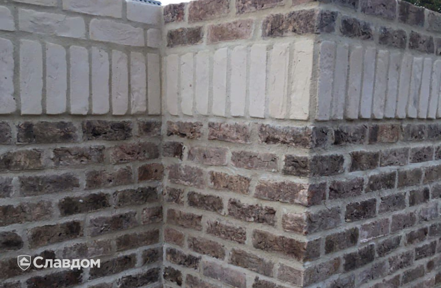Забор в г. Ростов из кирпича RIGHTBRICK Виллем