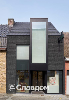 Аптека в Вату с облицовкой кирпичом Terca Agora Grafietzwart