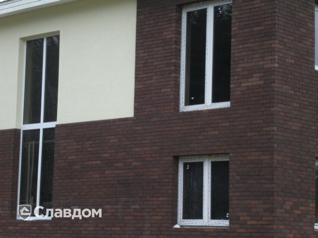 Таунхаус с облицовкой кирпичом Terca Terra шероховатый