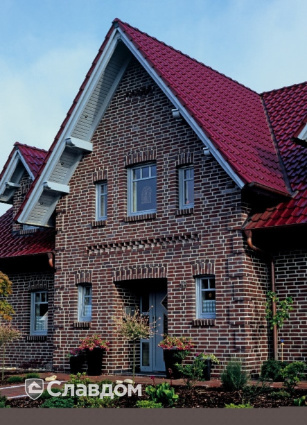 Частный объект с облицовкой кирпичом Terca HKS Bunt