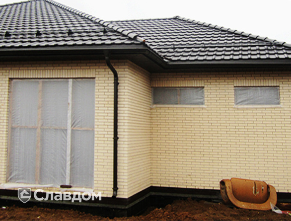 Частный коттедж, облицованный клинкерным кирпичом ЛСР Венеция