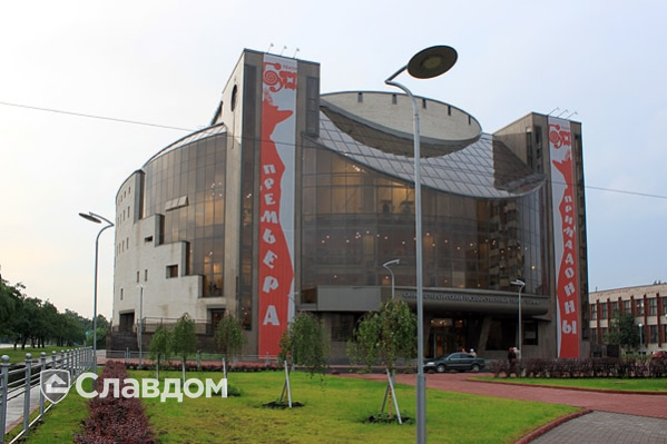 Новое здание театра Буфф