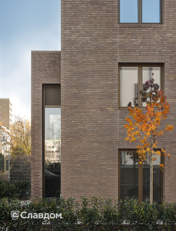 Жилой дом с облицовкой кирпичом MUHR WS34 Grau Nuanciert