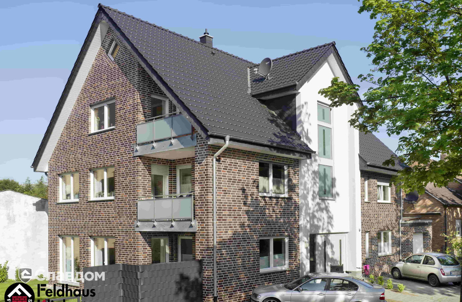 Частный дом с облицовкой кирпичом Feldhaus Klinker 662 sintra lava azur