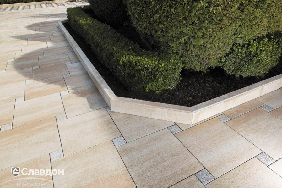 Благоустройство частной территории с применением брусчатки Выбор