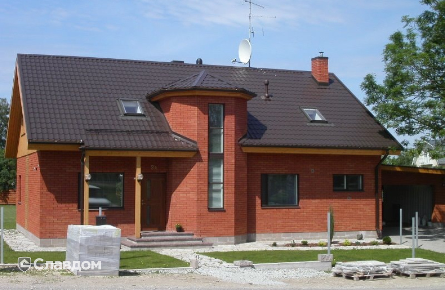 Одноэтажный коттедж с облицовкой кирпичом Terca Red гладкий