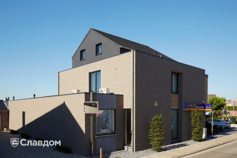 Частный дом с облицовкой кирпичом Terca Cromo