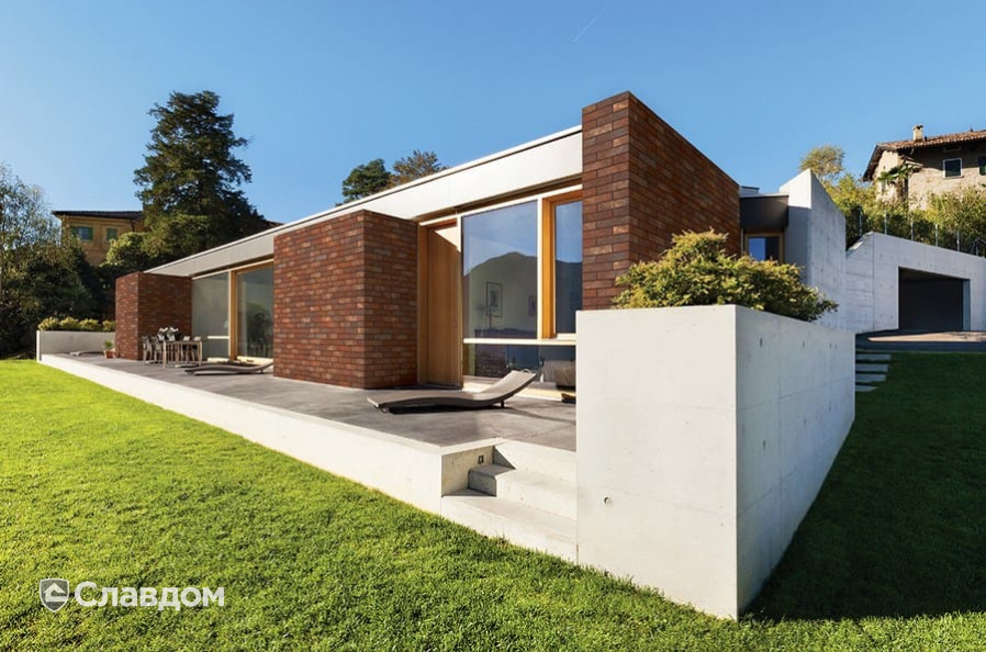 Частный дом с облицовкой фасадной клинкерной плиткой King Klinker Old Castle HF16 Bastille wall