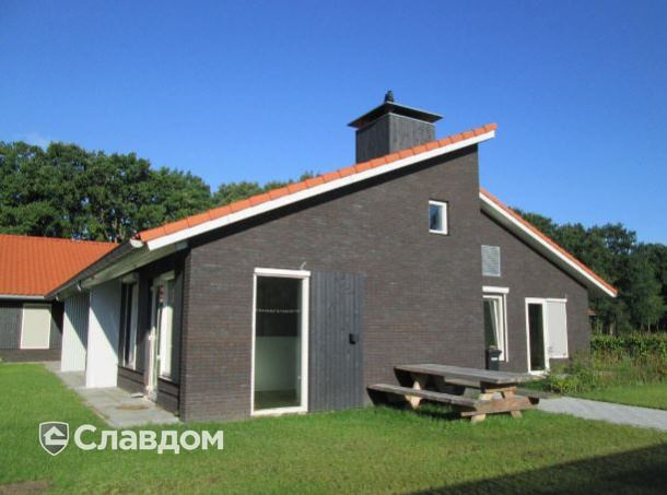 Коттедж с облицовкой кирпичом Terca Sargas