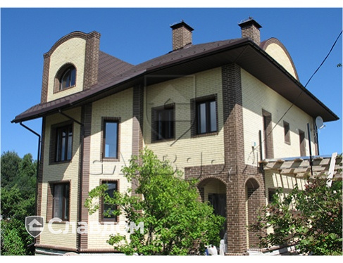 Частный коттедж с облицовкой Terca Terra и Safari