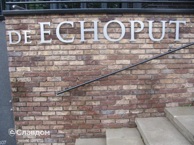 Ресторан De Echoput с облицовкой кирпичом Terca Klampaert Classic