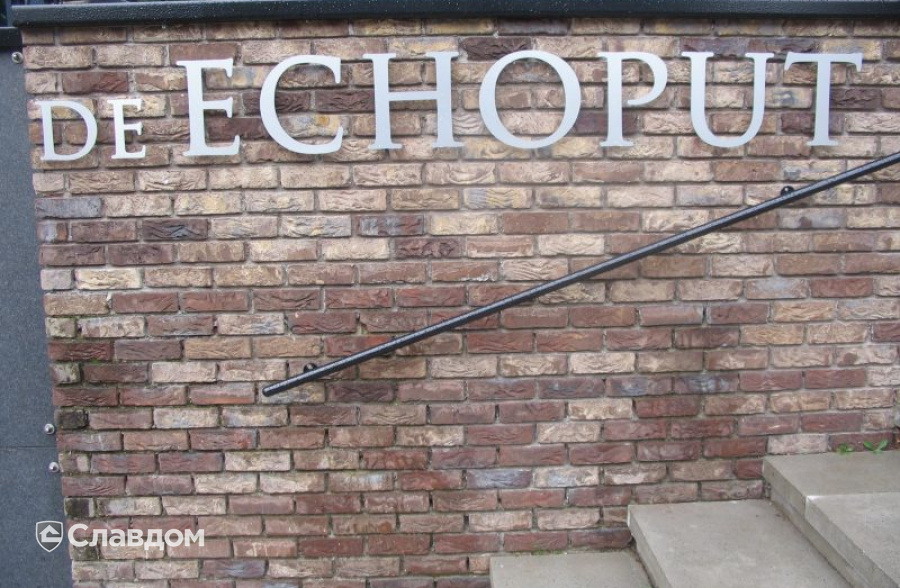 Ресторан De Echoput с облицовкой кирпичом Terca Klampaert Classic