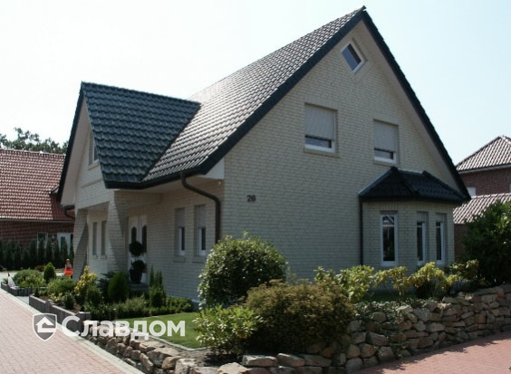 Частный дом с облицовкой кирпичом Terca F4