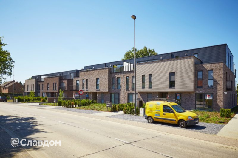 Жилой дом с облицовкой кирпичом Terca Iluzo Bruin