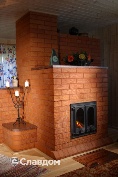 Камин с облицовкой кирпичом Terca Red риф