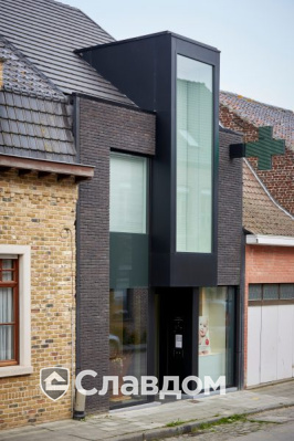 Аптека в Вату с облицовкой кирпичом Terca Agora Grafietzwart