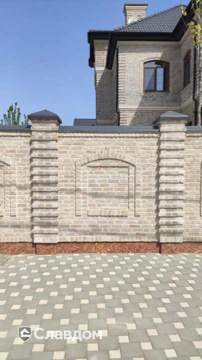 Частный дом с облицовкой из кирпича Богандинский КЗ Лозьер