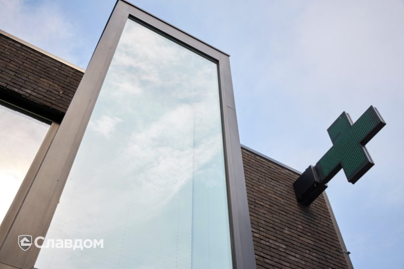 Аптека в Вату с облицовкой кирпичом Terca Agora Grafietzwart