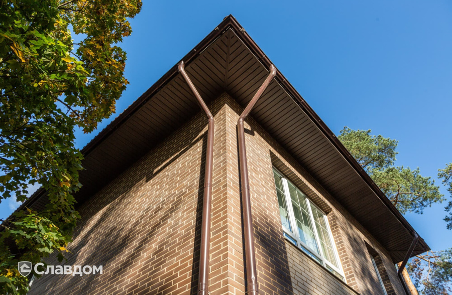 Частный дом в Ленинградской области с облицовкой кирпичом Terca 