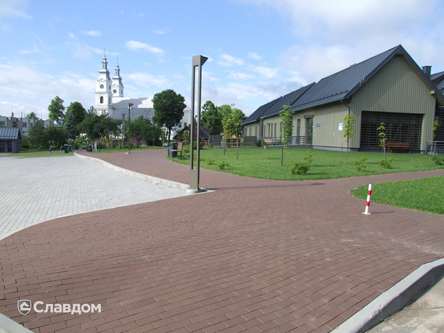 Пешеходная зона с применением брусчатки Penter Baltic Klinker Pavers Braun