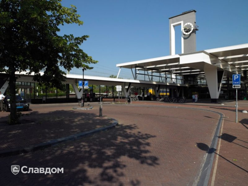 Привокзальная площадь в г.Алмело с применением брусчатки Penter Bruno