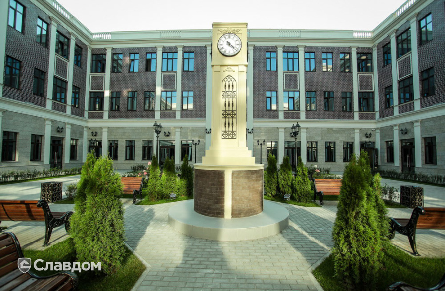 Клубный деловой центр Central Yard с облицовкой фасадной плиткой Stroeher Keravette Shine 825 sherry